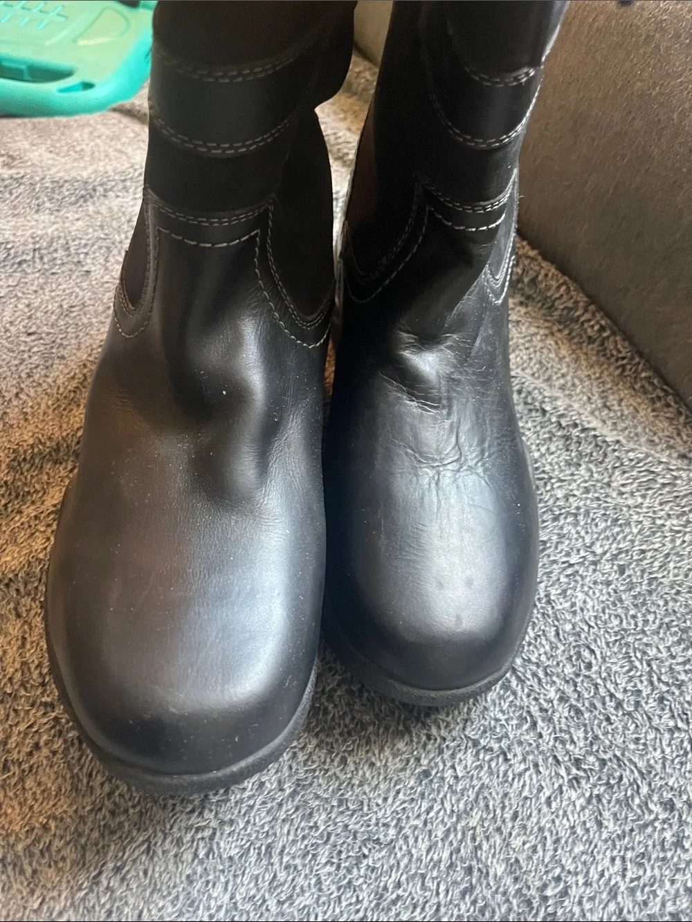 NWT Town and Country Outback boots sz US W 9.5 / UK 7
